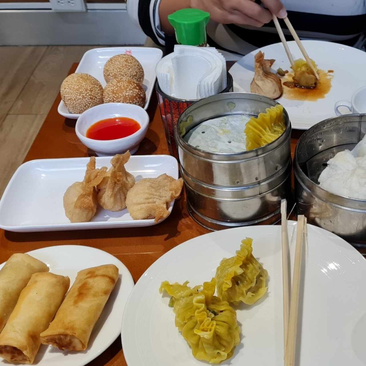 Dimsum - Wahkee Dimsum Table