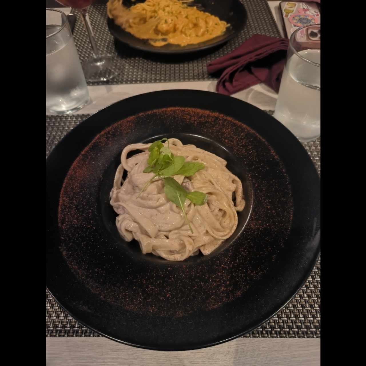 OPCIÓN 1 - Fetuccini Strega