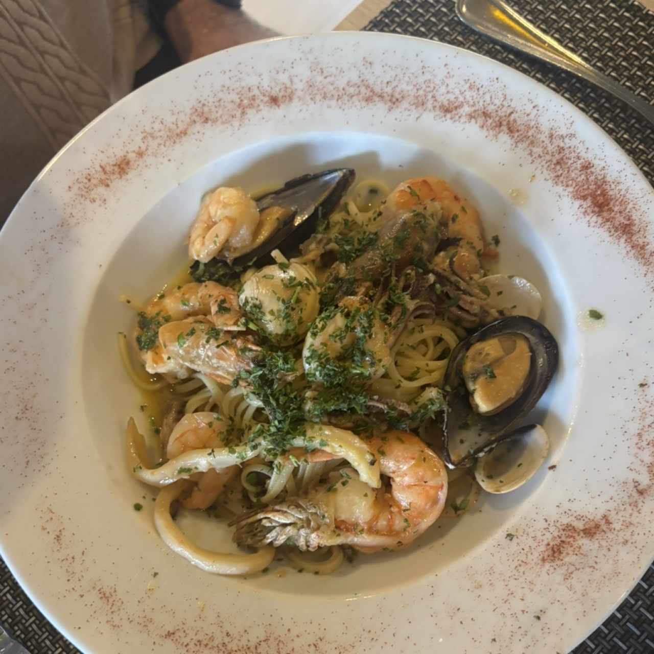 Linguinni Frutti Di Mare