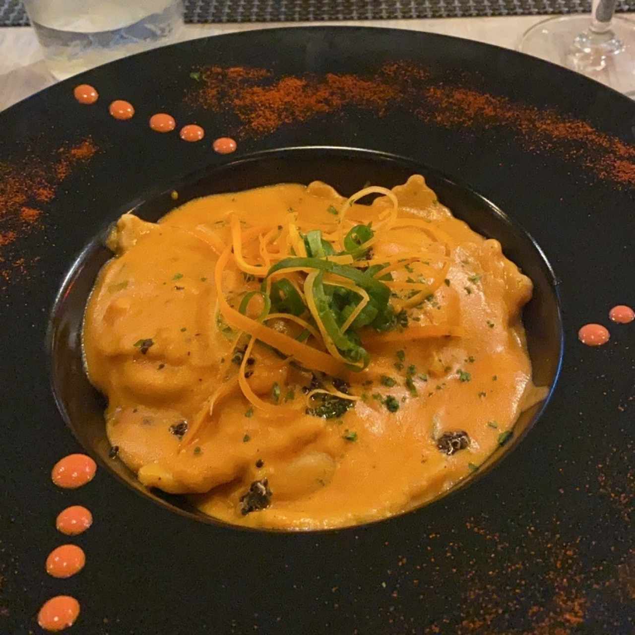 Ravioli de salmón ahumado