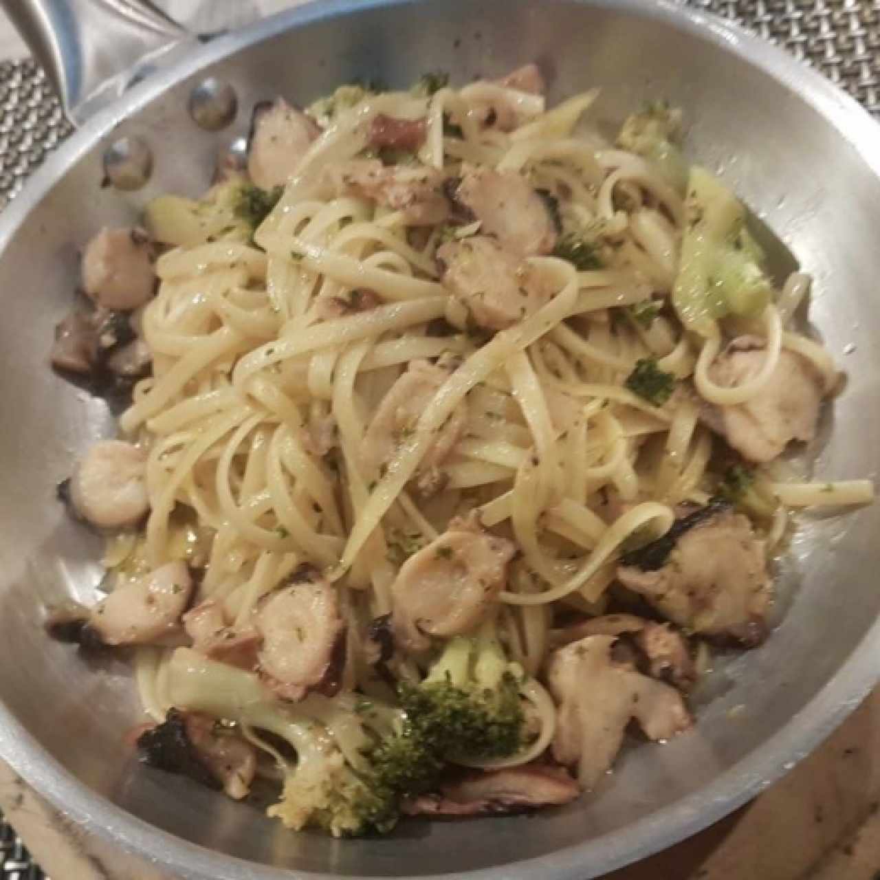 Linguini de pulpo