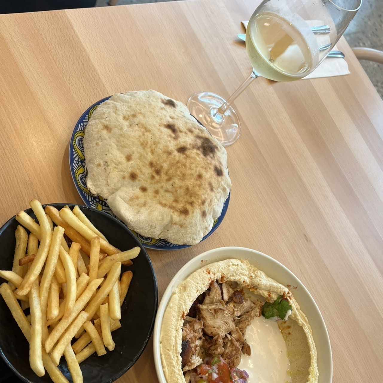 Hummus - Shawarma de Pollo