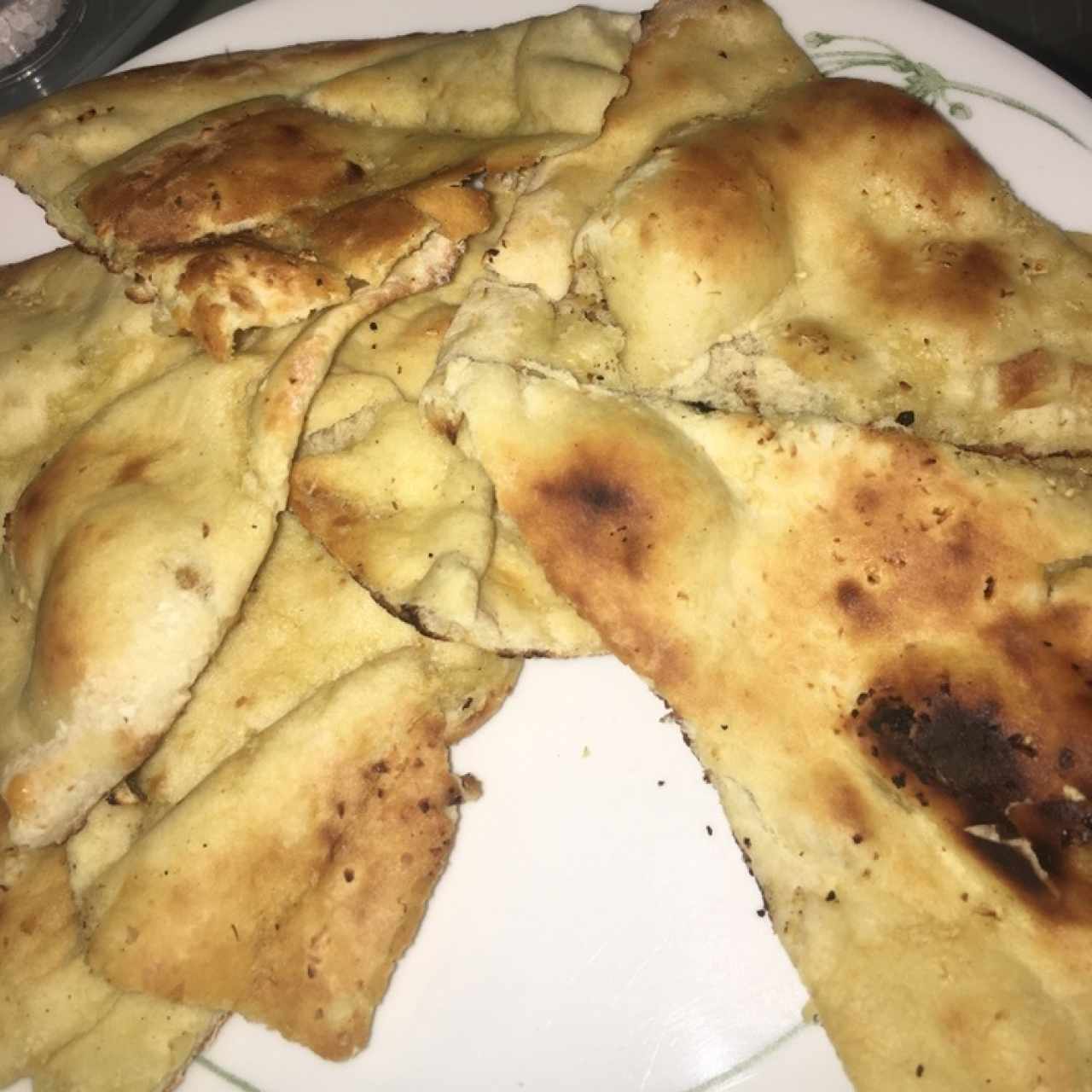 Pan - Garlic Naan