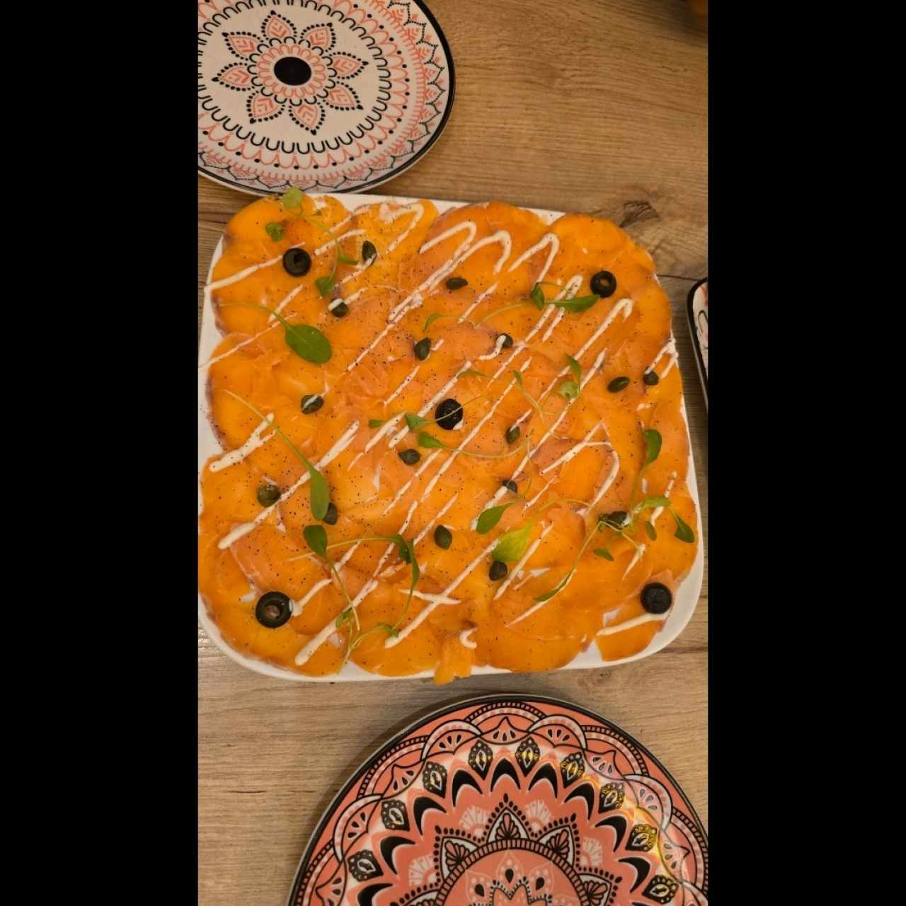 Entradas - Carpaccio de Salmón