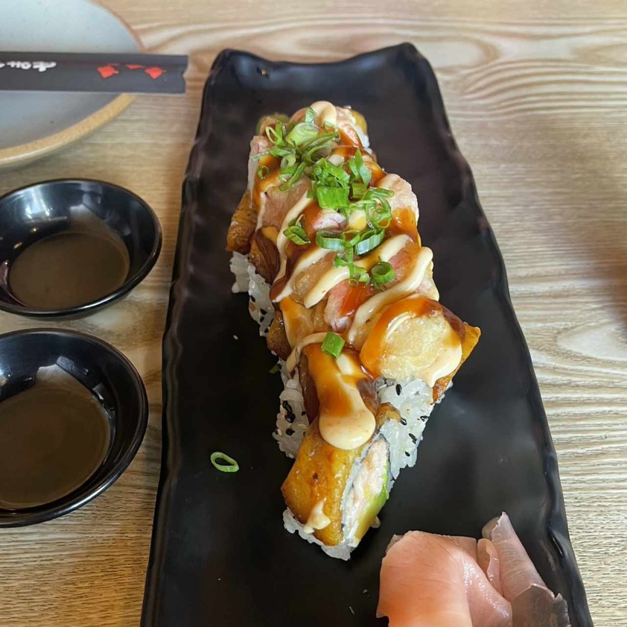 SUSHI - Filipino Roll