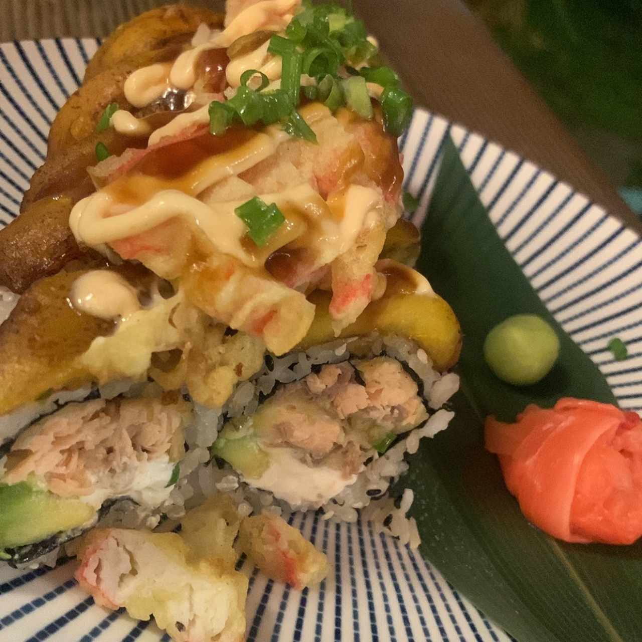 Sushi - Filipino Roll