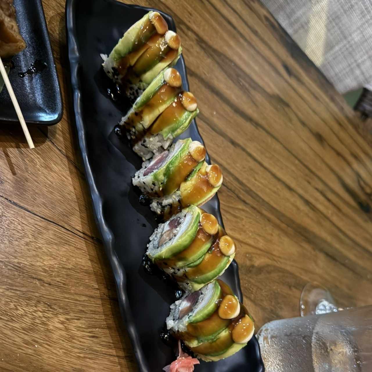 SUSHI - Filipino Roll