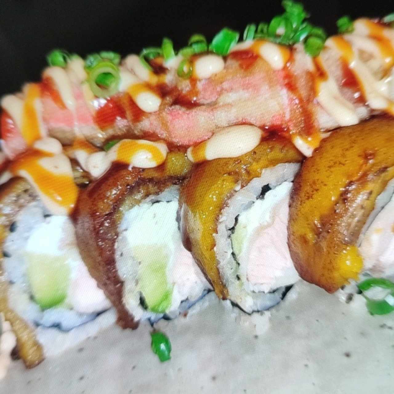 Sushi - Filipino Roll