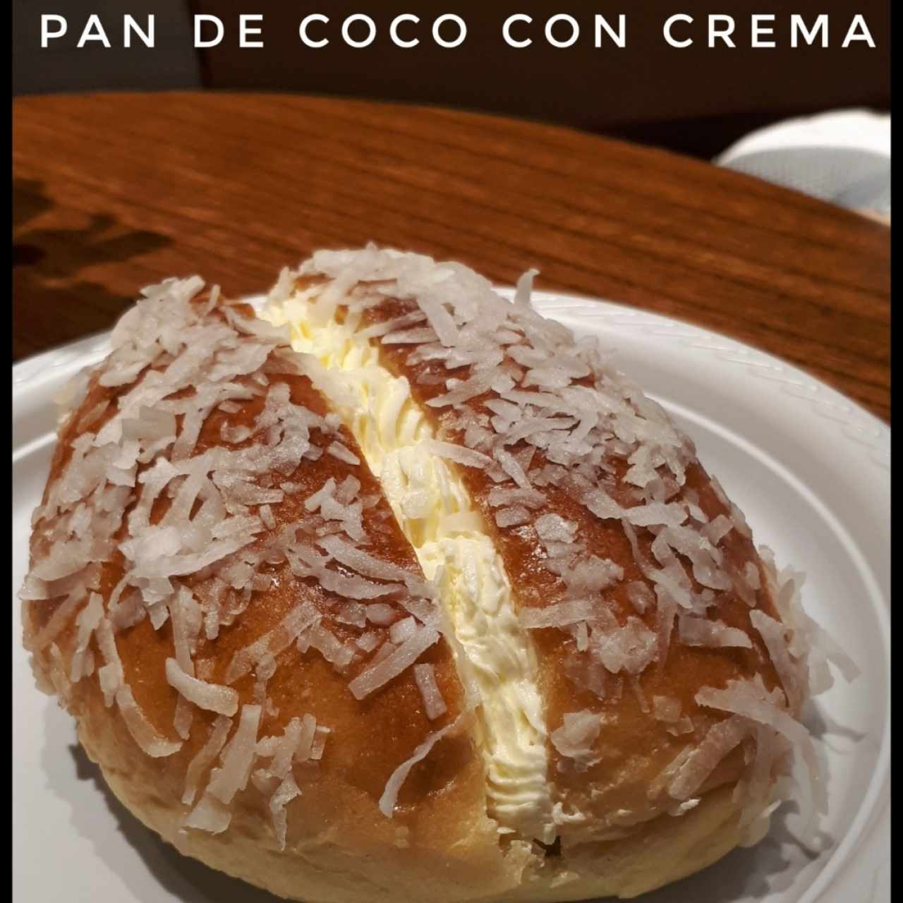 pan de coco con crema