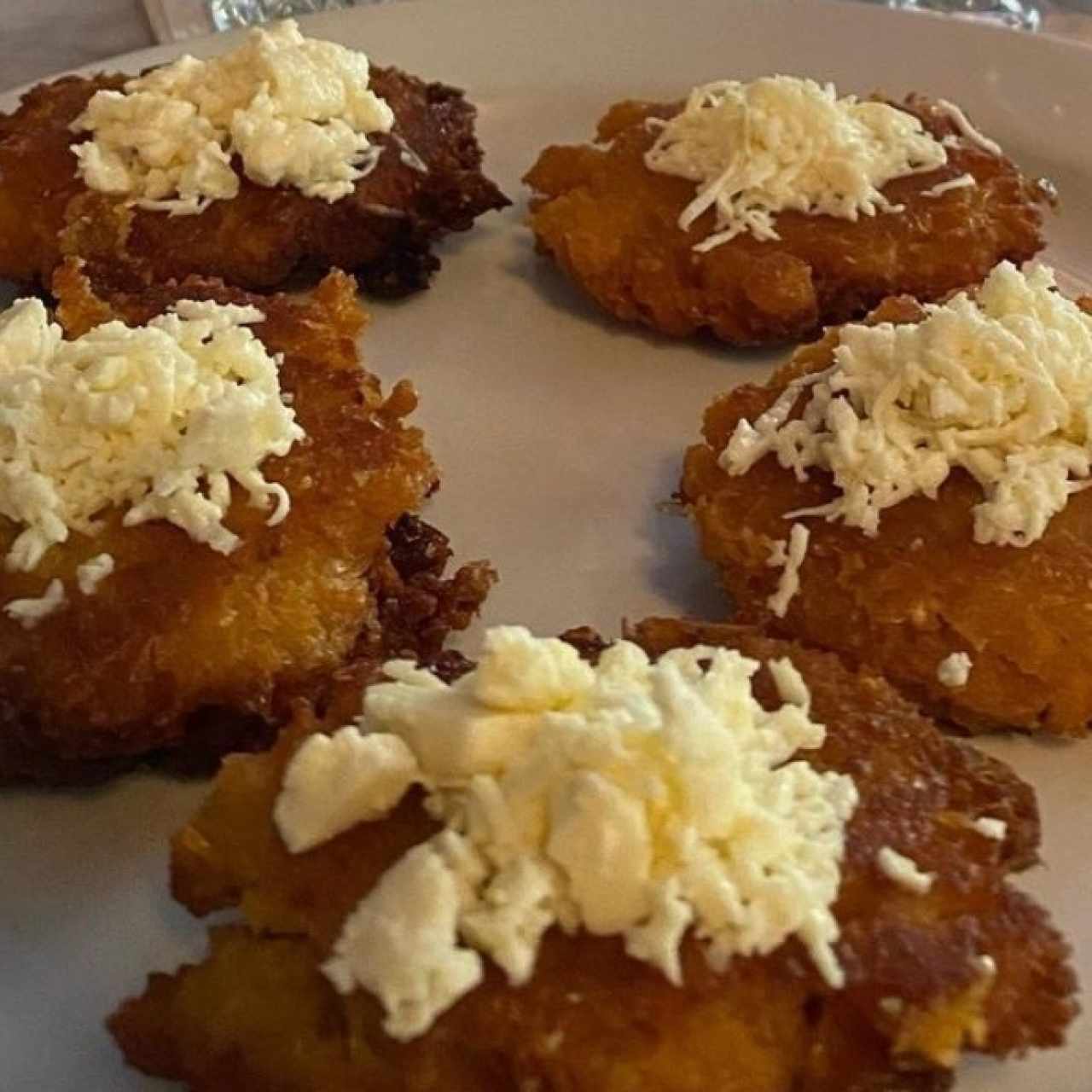 Ración de Torejjas de Maíz Tierno con Queso Fresco