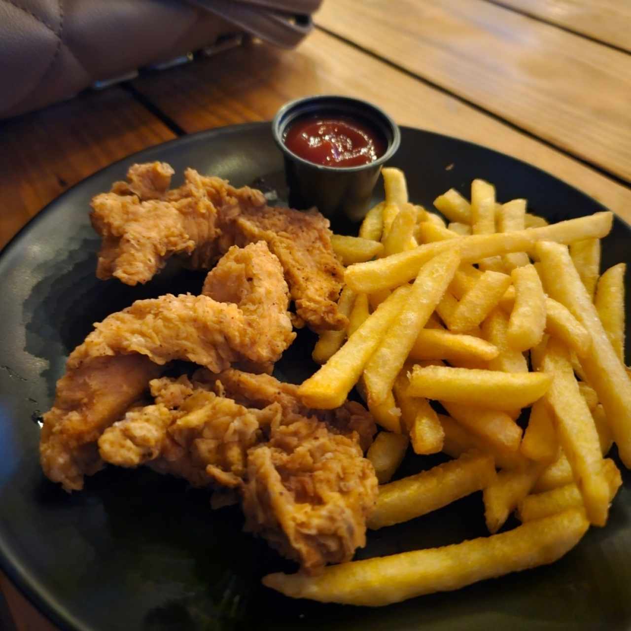 Kids Menú - Chicken Tenders