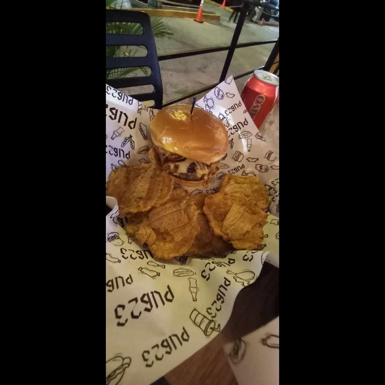 COWBOY Burger con patacones
