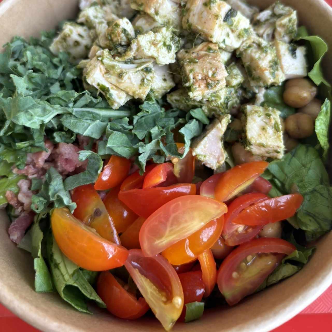 Pesto salad 