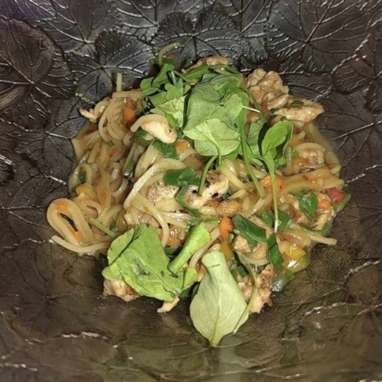 PLATOS FUERTES - CHOW MEIN FRUTITIAO