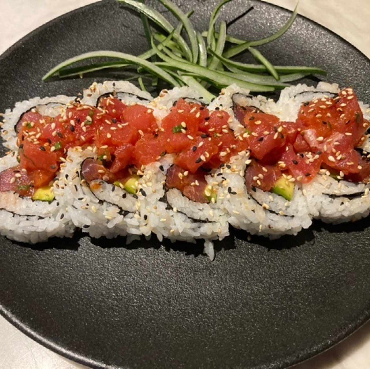 tuna Hot roll 