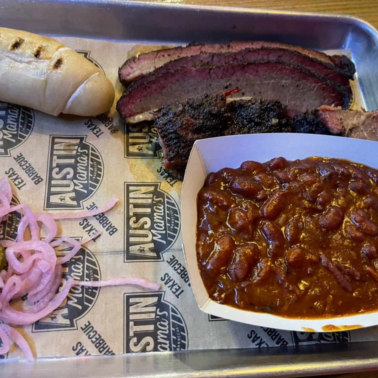 brisket con frijoles