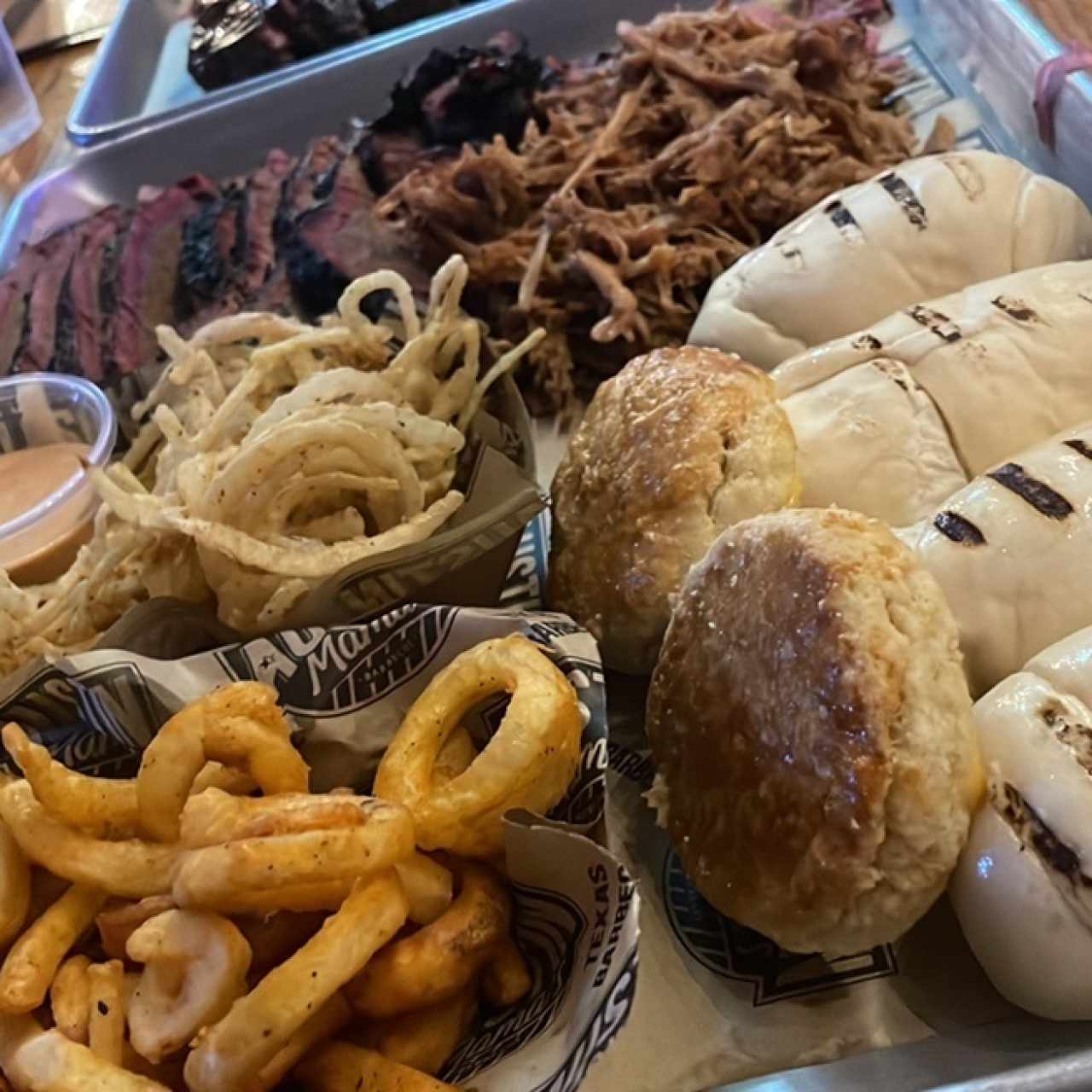 Combo Brisket y Pulled Pork.