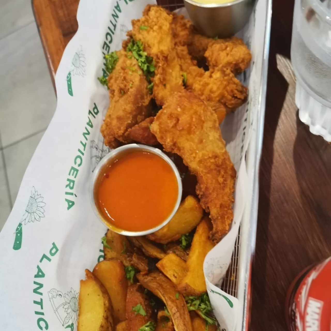 Platos - Plantillopo Tenders