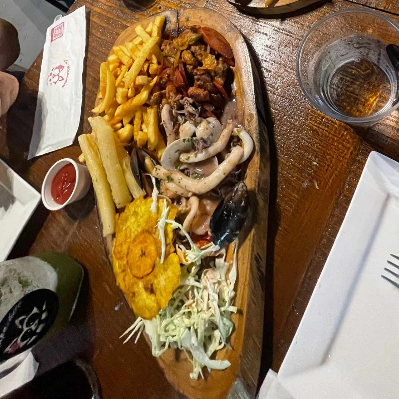 mixto de puerco y marisco