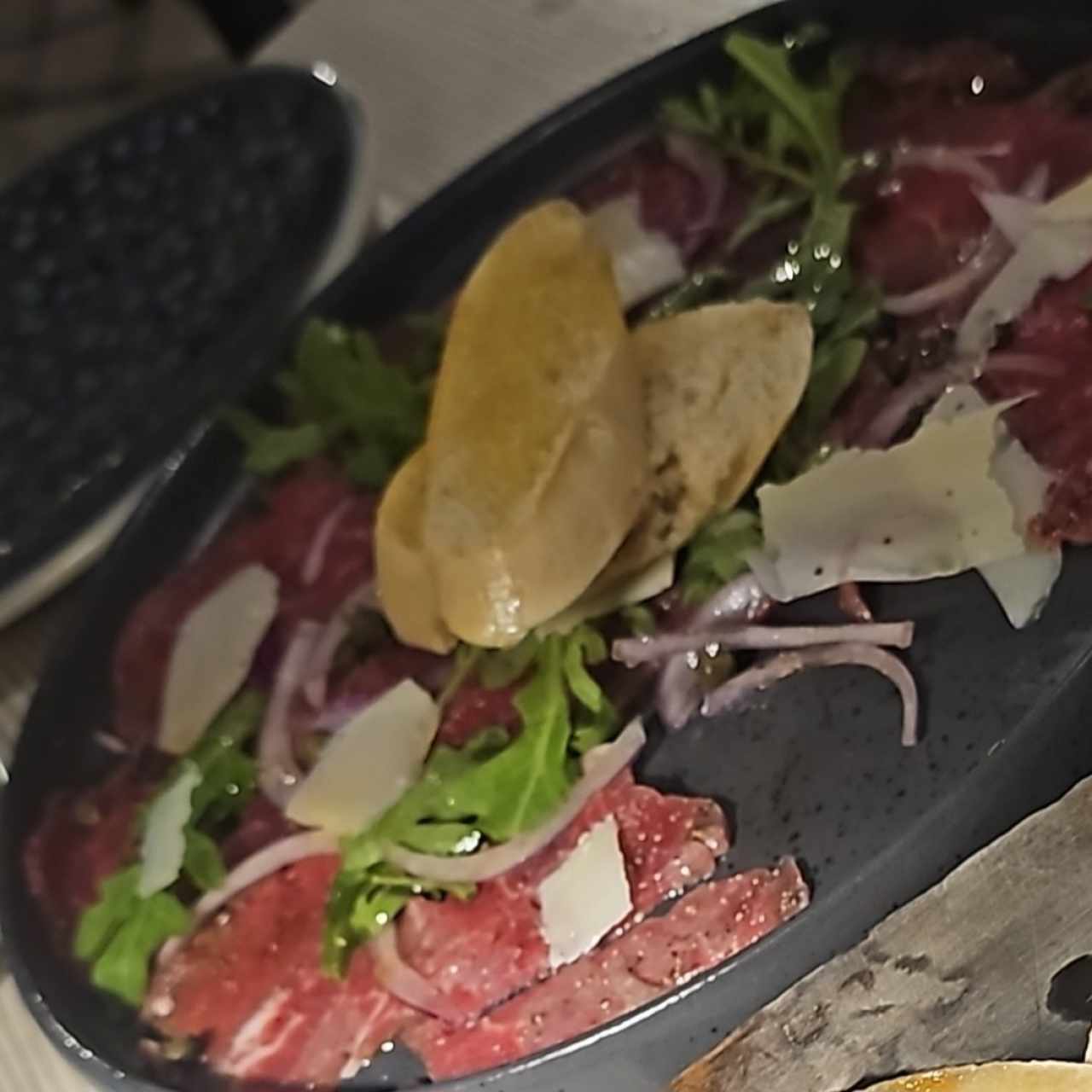 Entradas -Appetizers - Carpaccio de Res