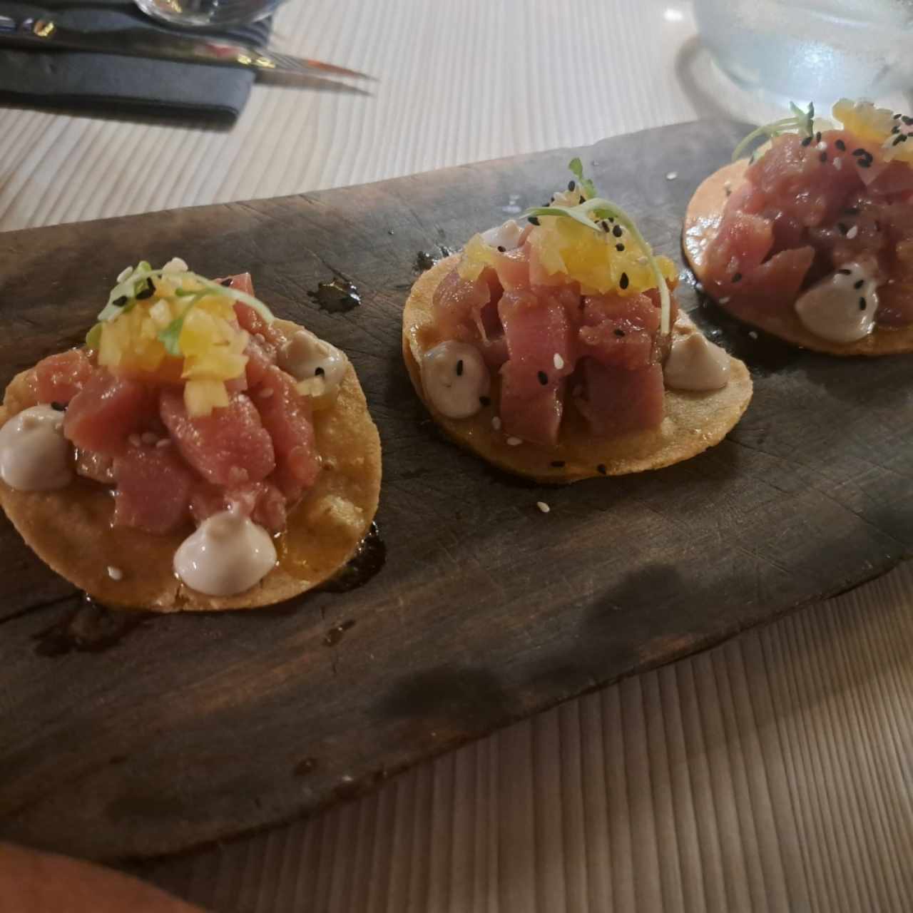 Entradas -Appetizers - Tostadas del pacífico