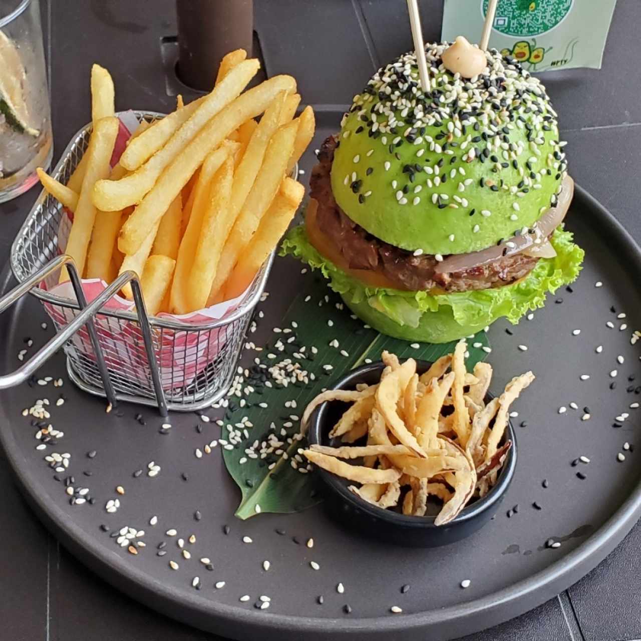 Avo Burger