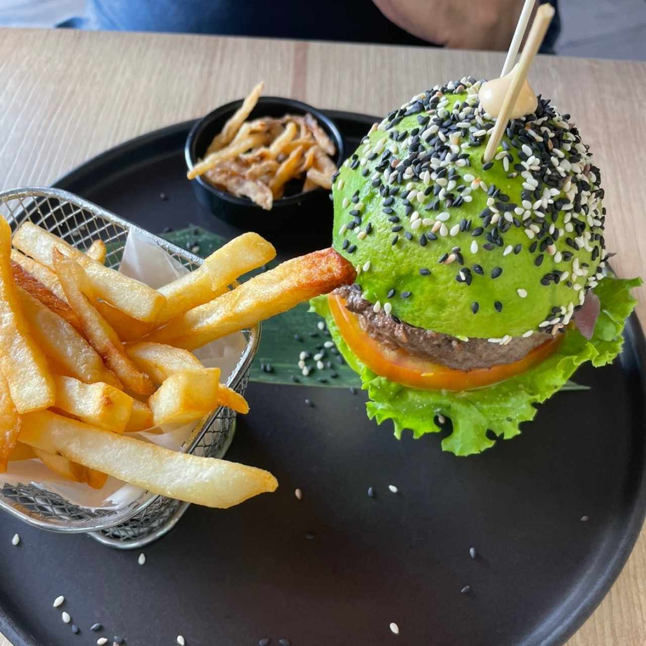 Para Continuar - Avo Burger