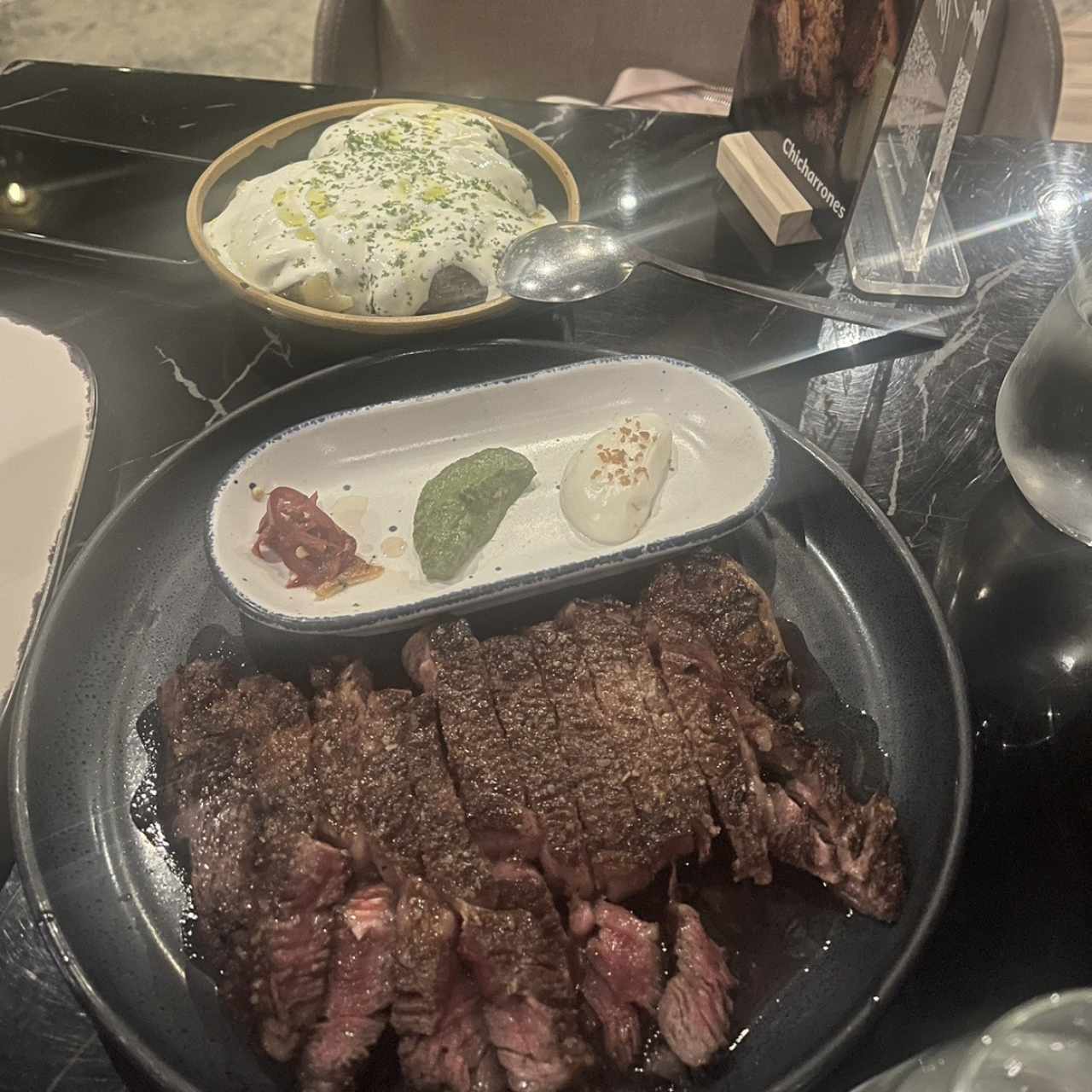 Platos Fuertes - Ribeye 14 oz