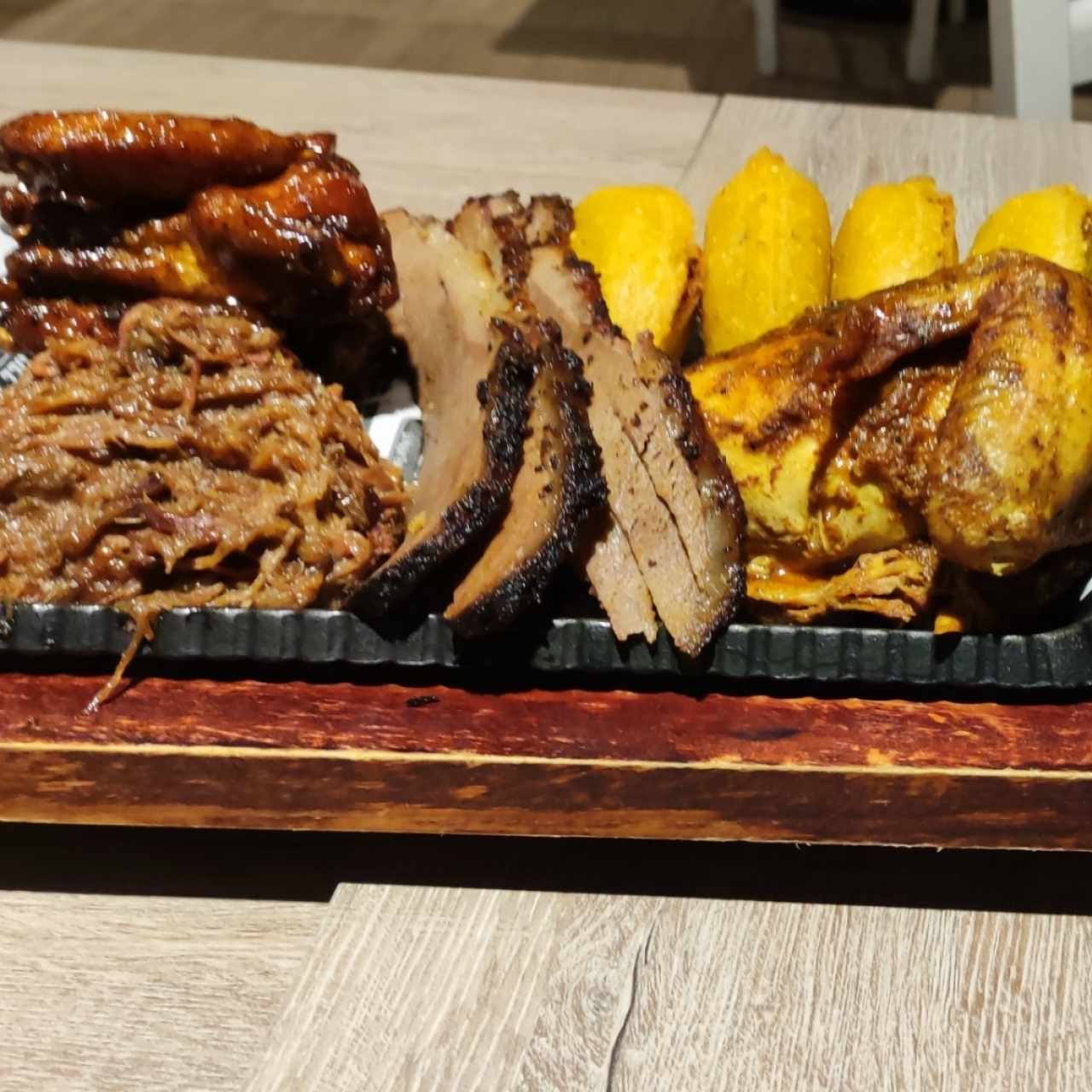 Sopa Smoke and Grill Jr. Platter