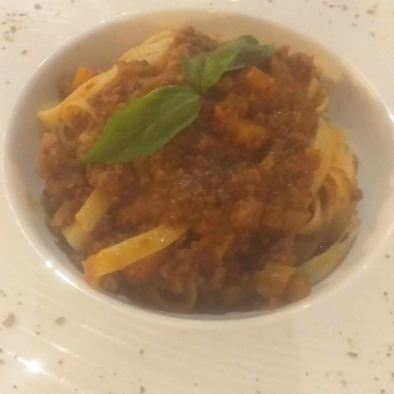 Rigatoni con Salsa Boloñesa de la Abuela Clara