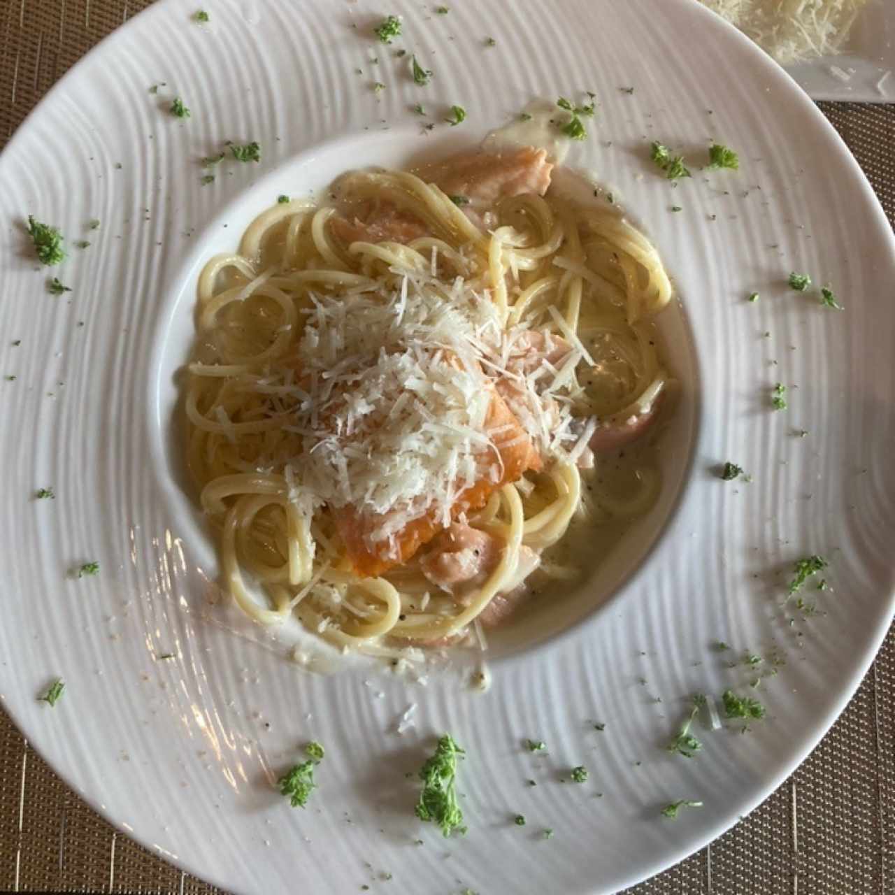 Pasta con Salmón y Crema