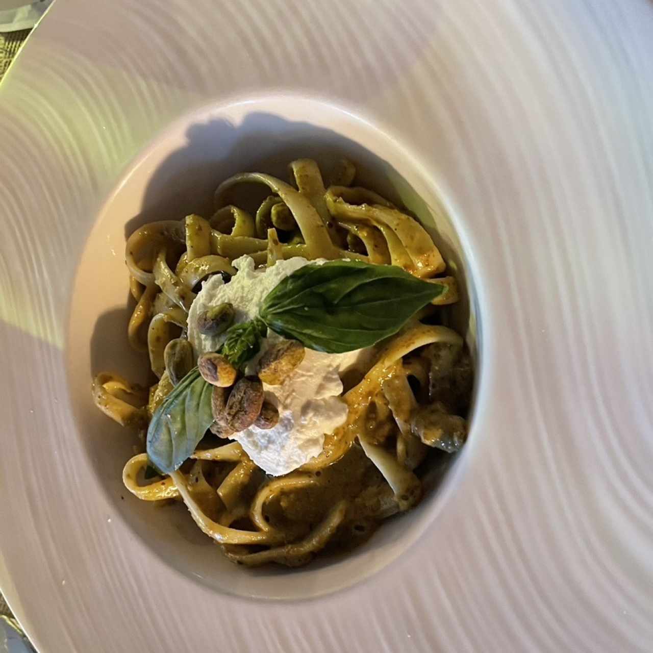 Fettuccine con Pesto de Pistacho