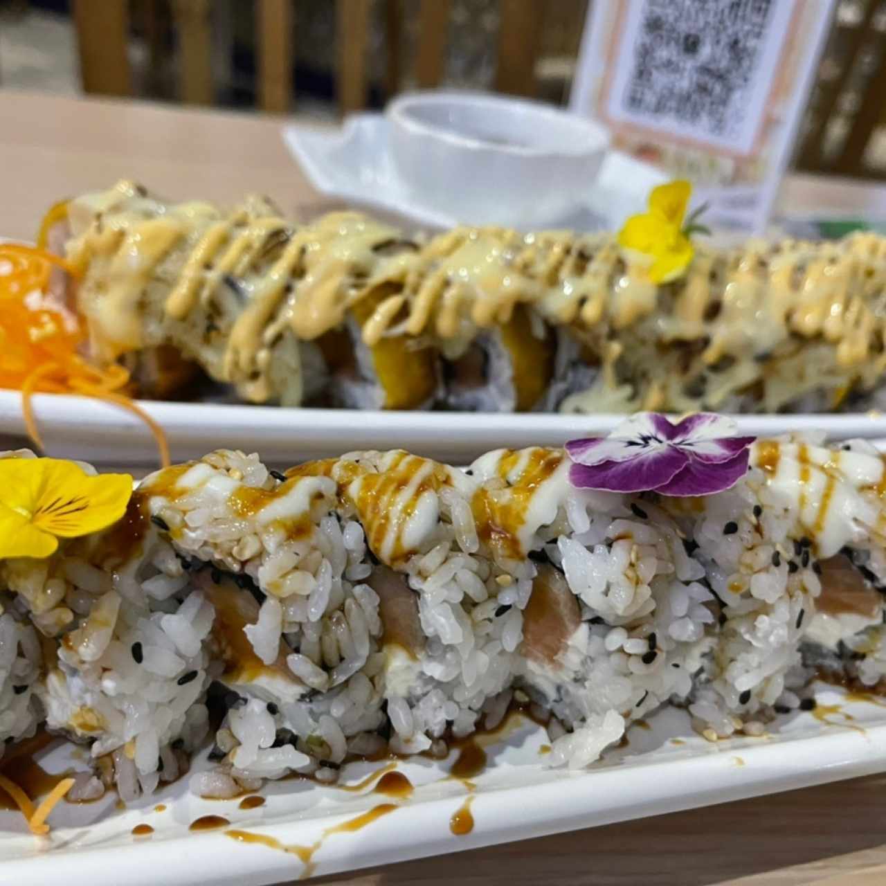 Uramaki Roll y tropical