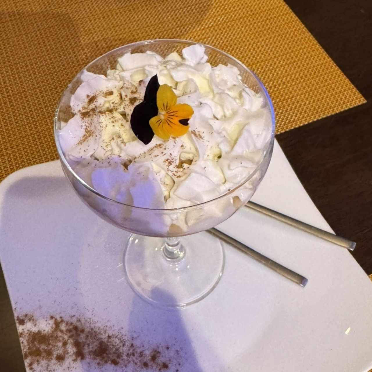 Postres - Suspiro Limeño