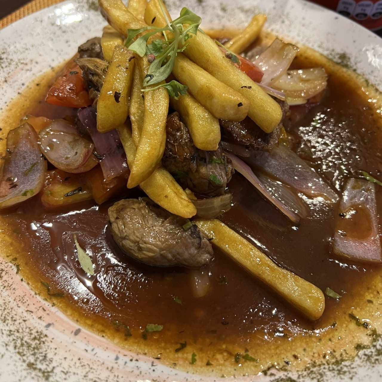 Carnes - Lomo Saltado