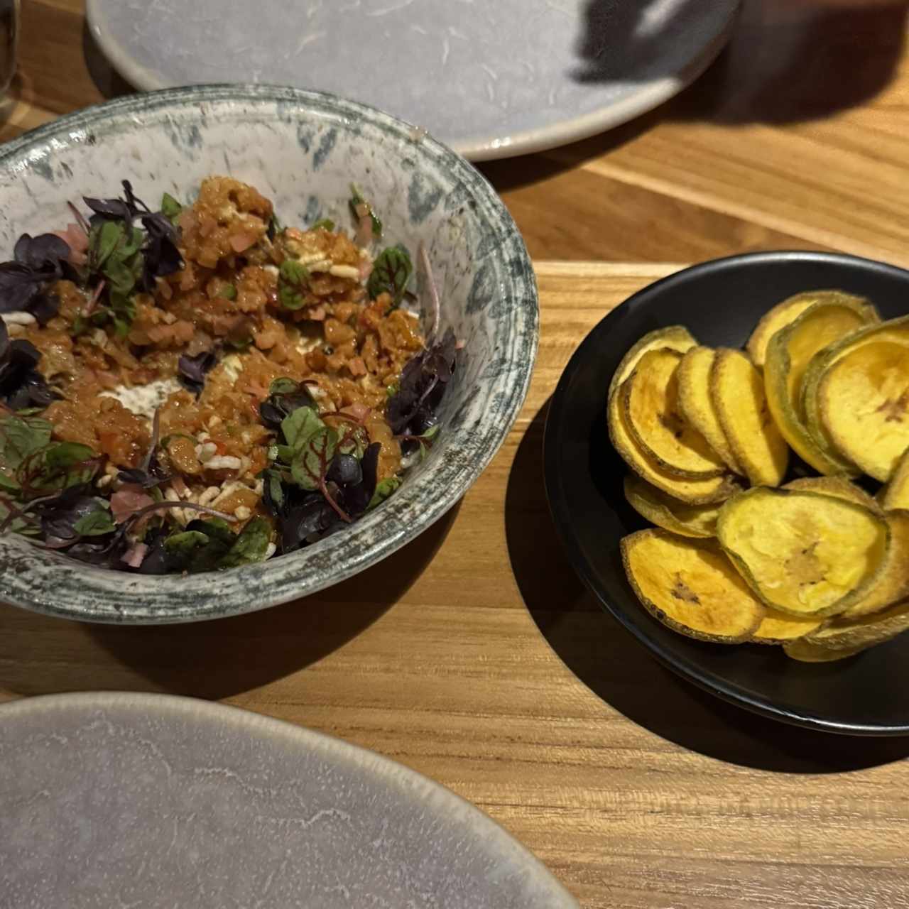 Tartare De Kampachi y Tomate roma