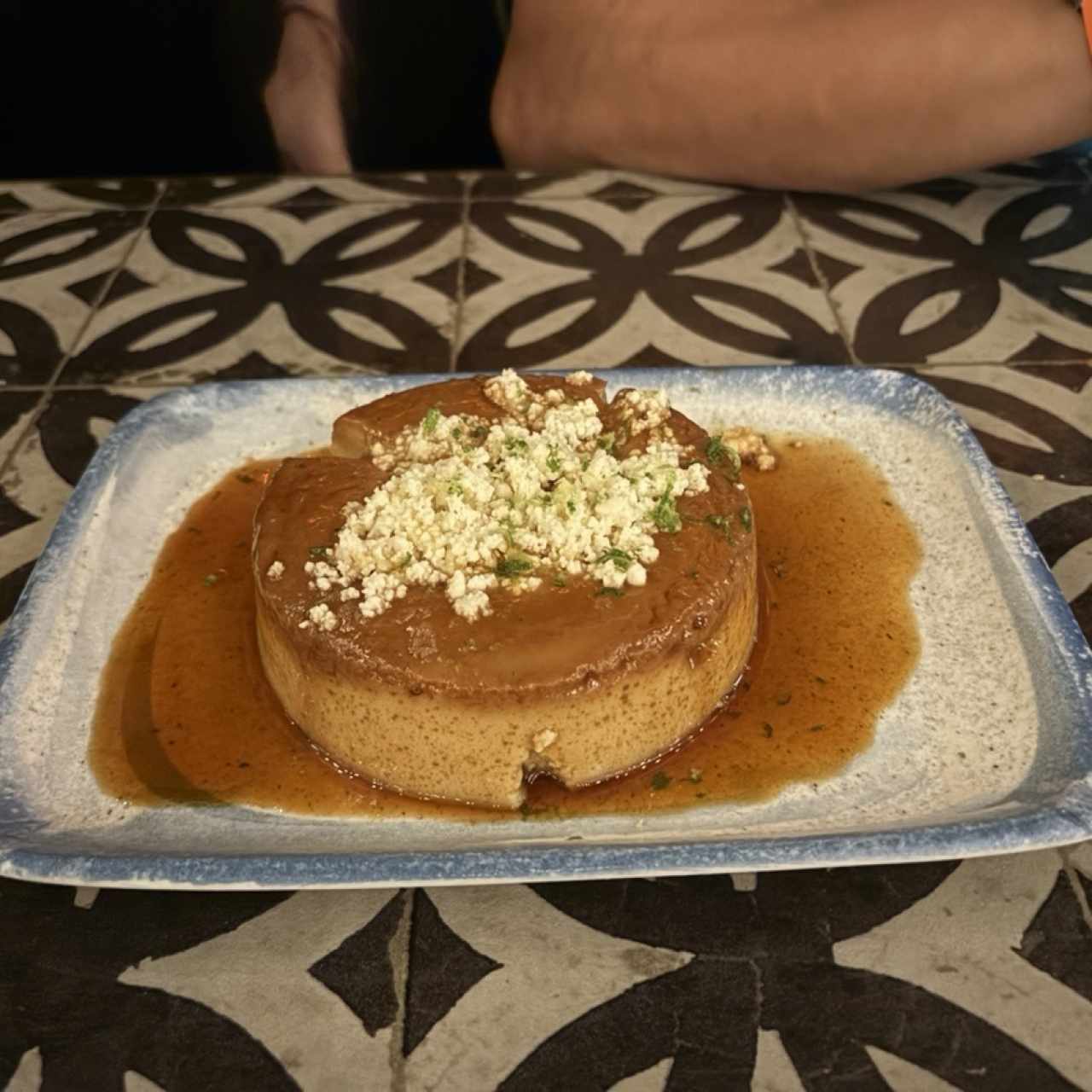 Flan de café con queso blanco