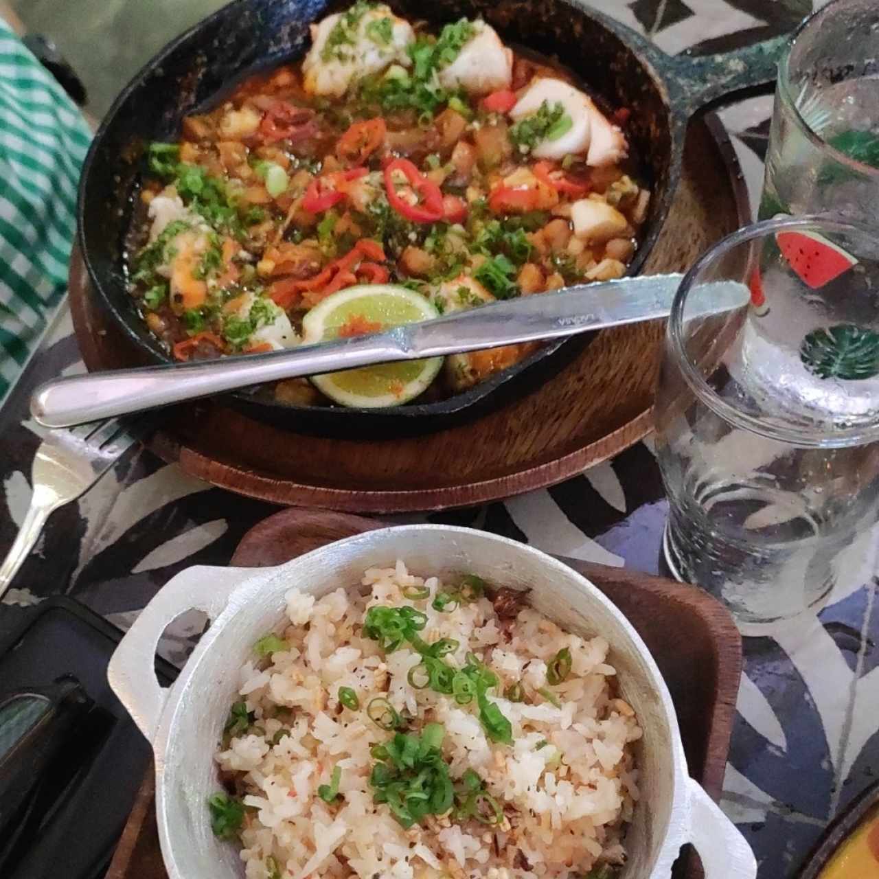 Mondongo con Langosta y arroz con coco