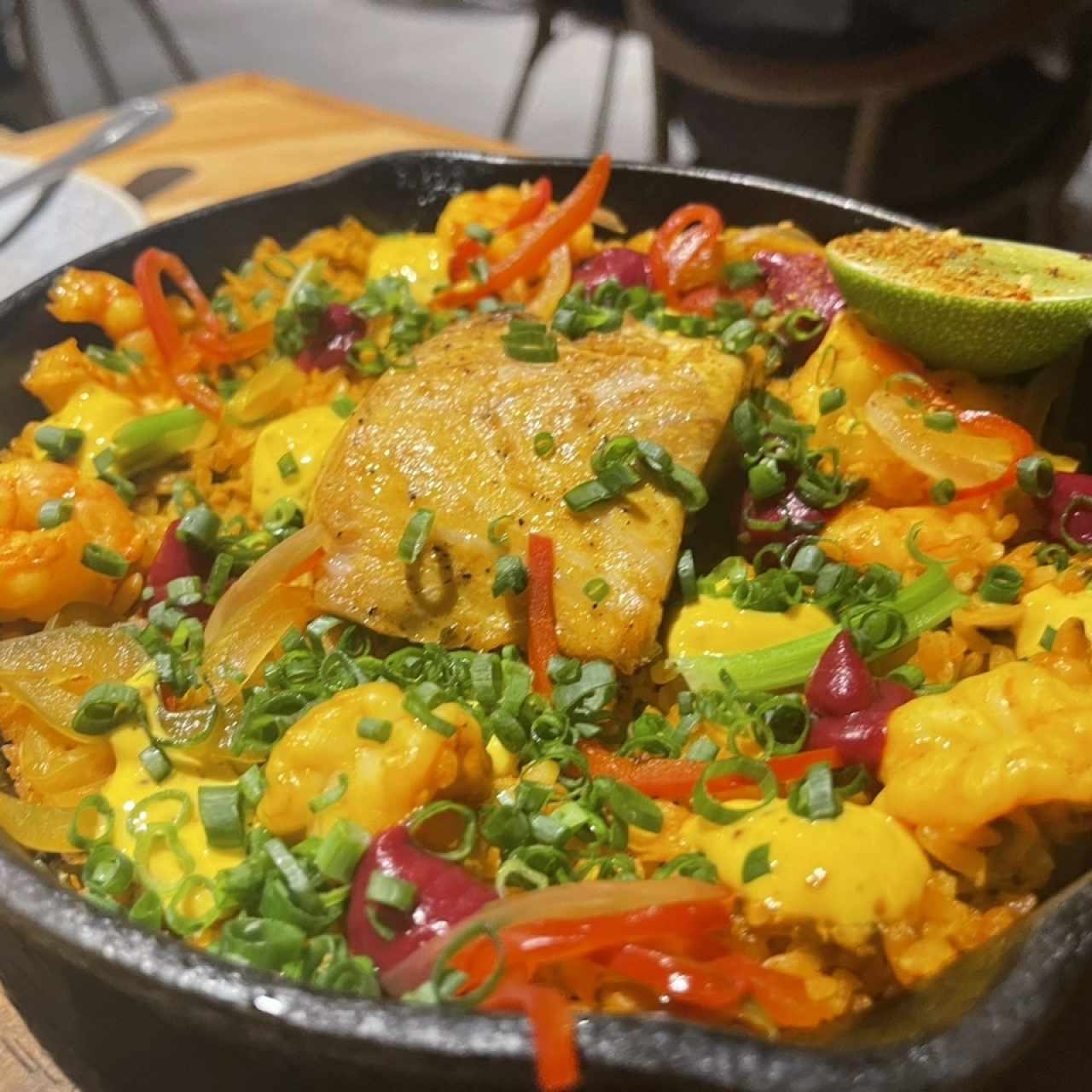 Arroz con Concolón de mariscos y Pescado