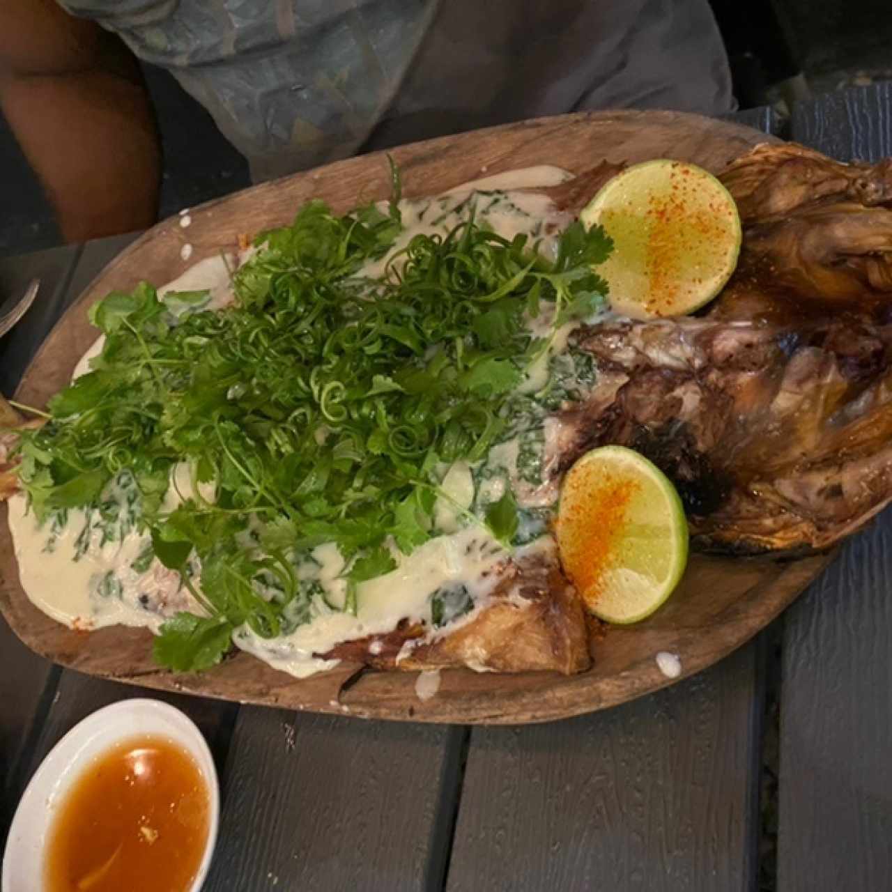 Pescado al carbón