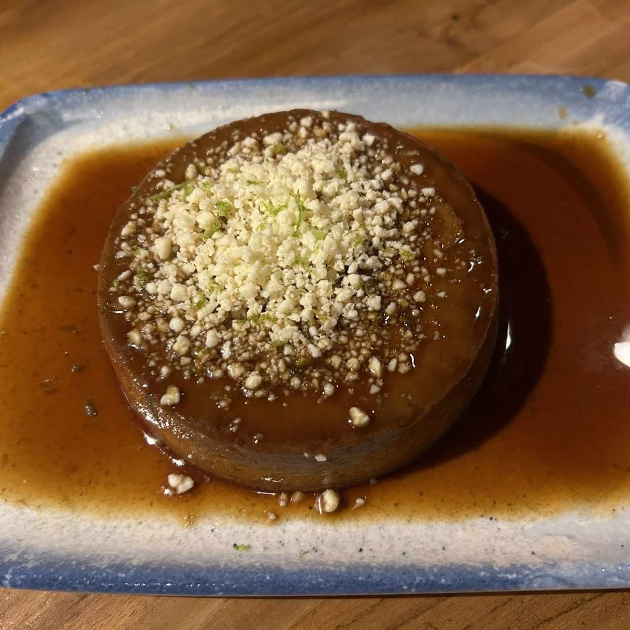 Flan de la casa con queso