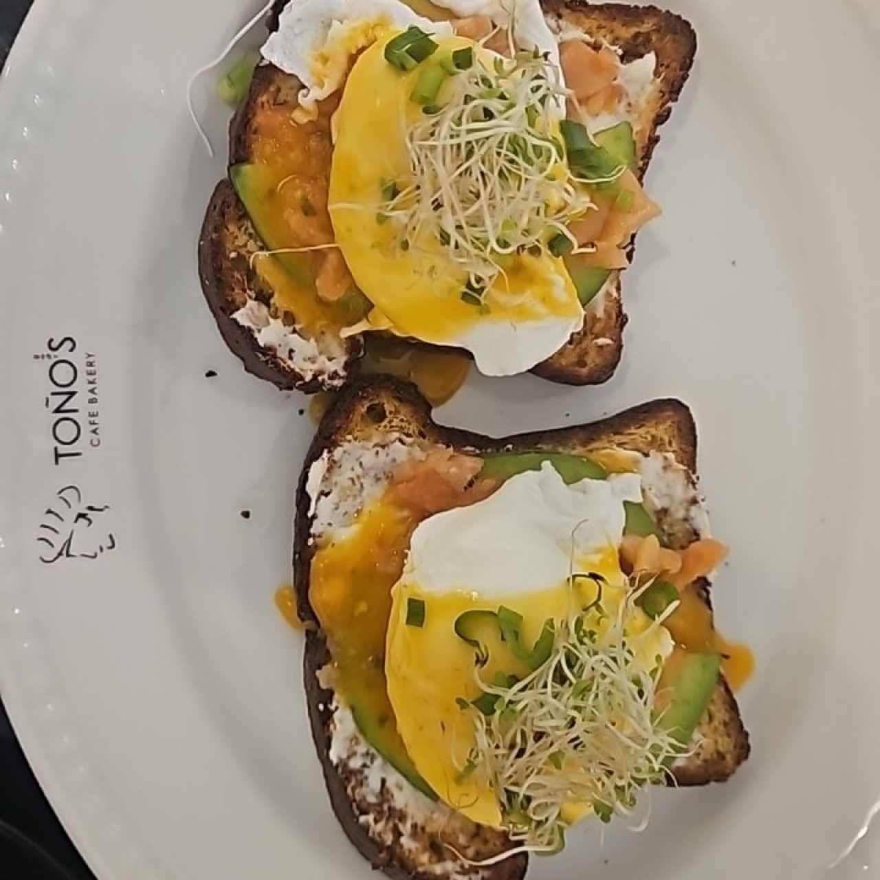 huevos benedictinos