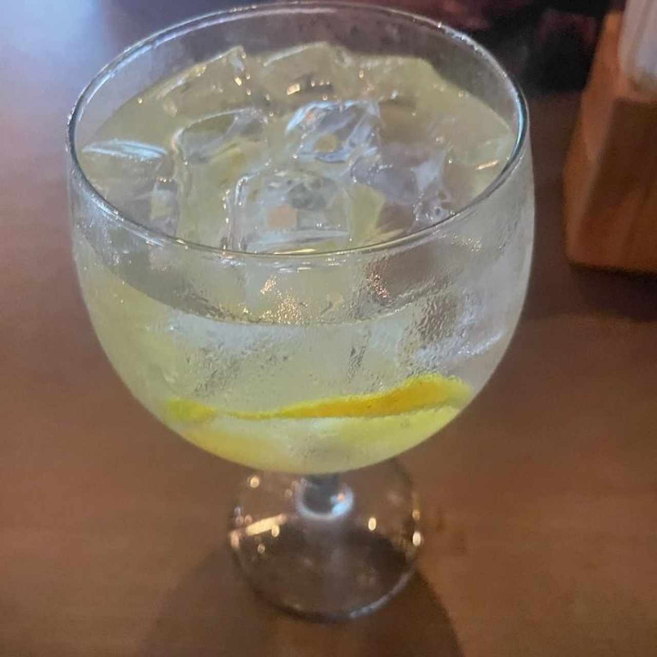 Gin tonic 