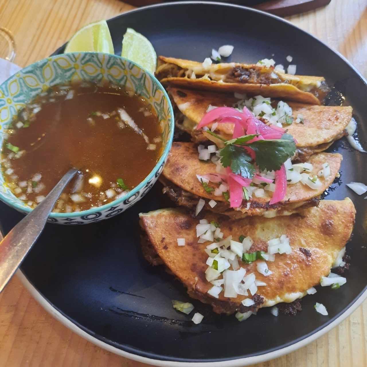 Tacos de Birria de Res