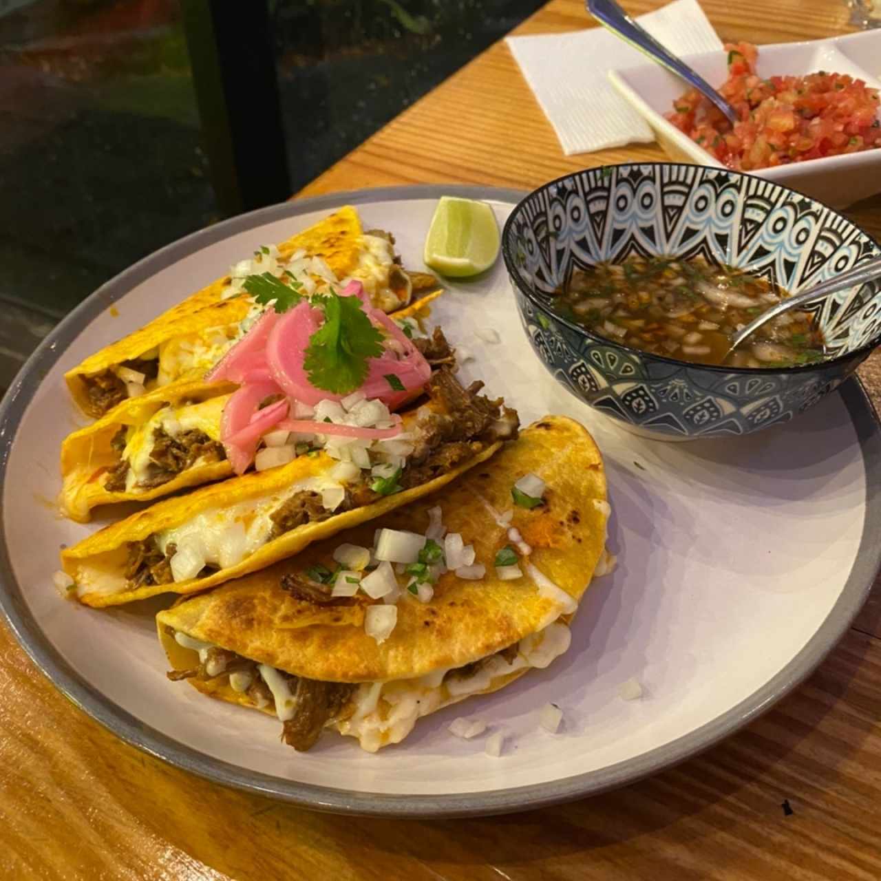 Tacos de Birria de Res