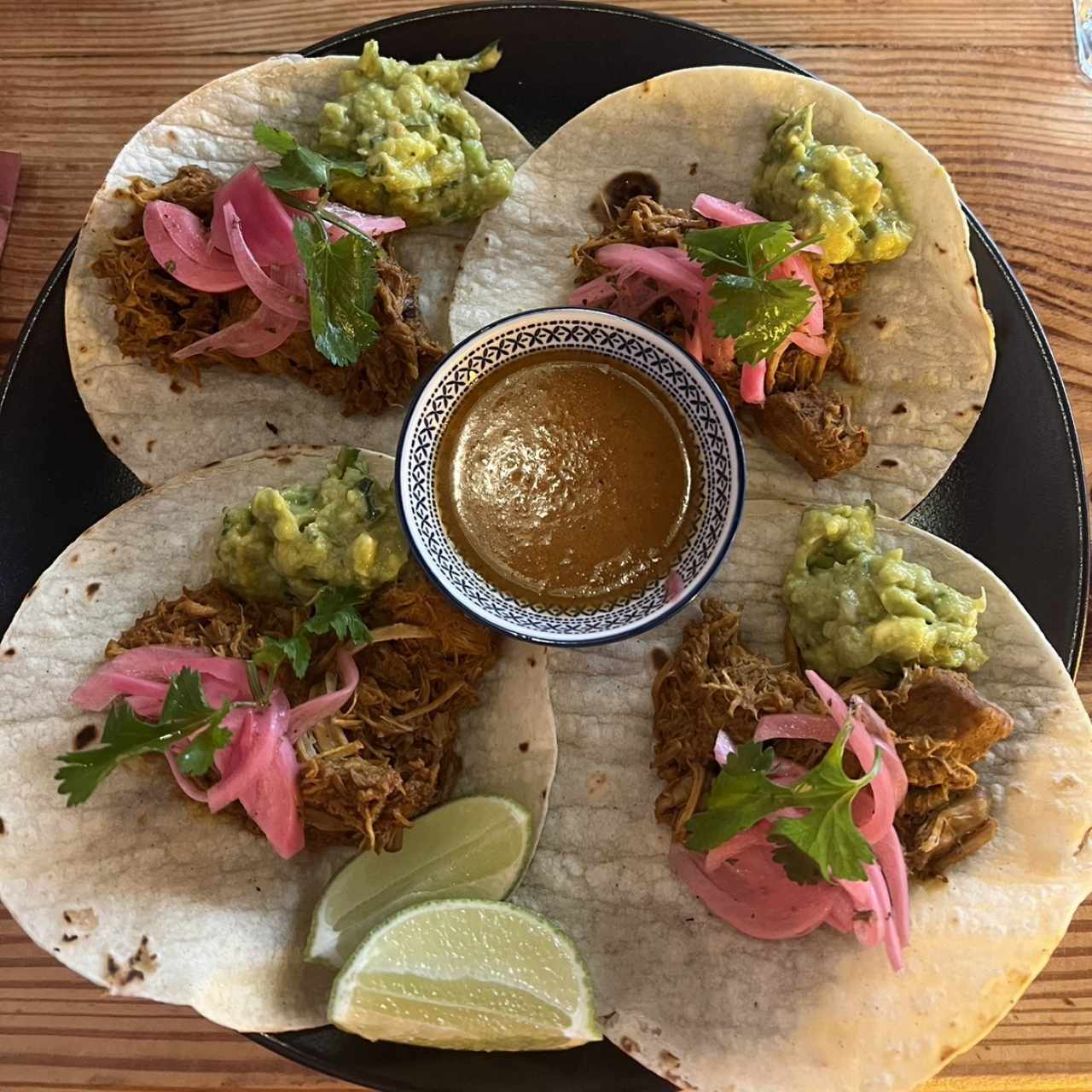 Tacos de Cochinita Pibil // Cochinita Pibil Tacos