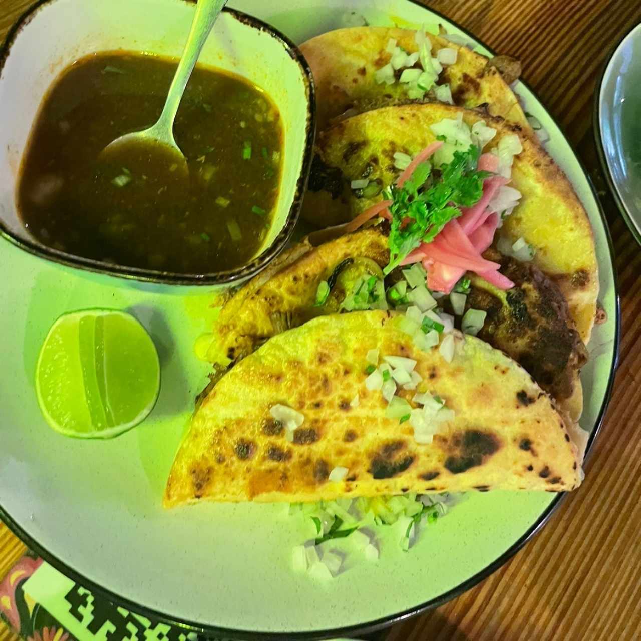 Tacos de Birria de Res // Beef Birria Tacos