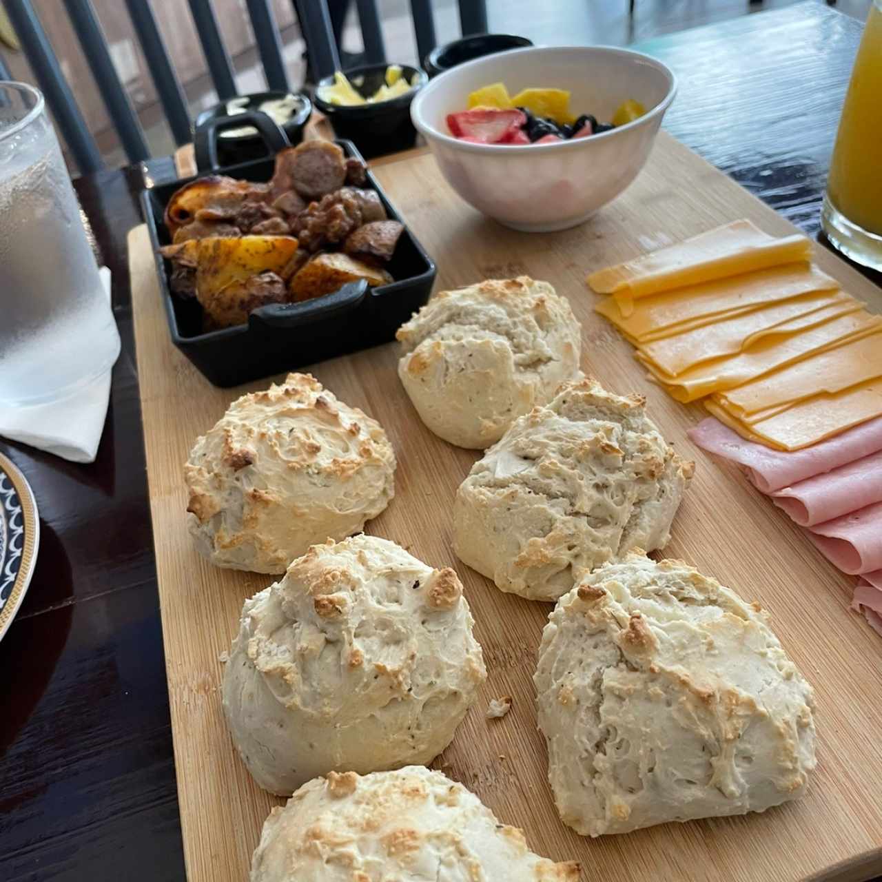 Brunch - Country Biscuit Breakfast