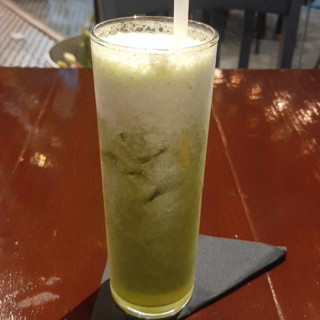 jugo verde