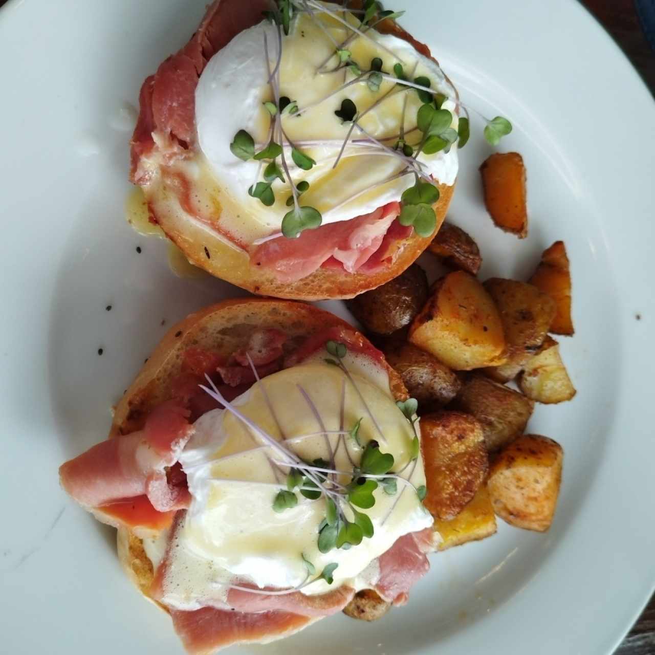 Desayunos Salados - Huevos Benedictinos